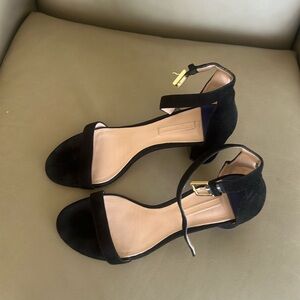 Stuart Weitzman black heel shoes